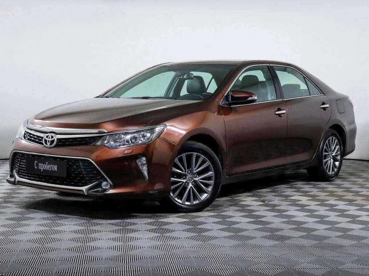 Toyota Camry, Коричневый, 2018, Автоматическая, 249 л.с., цена от 2 310 000 руб.