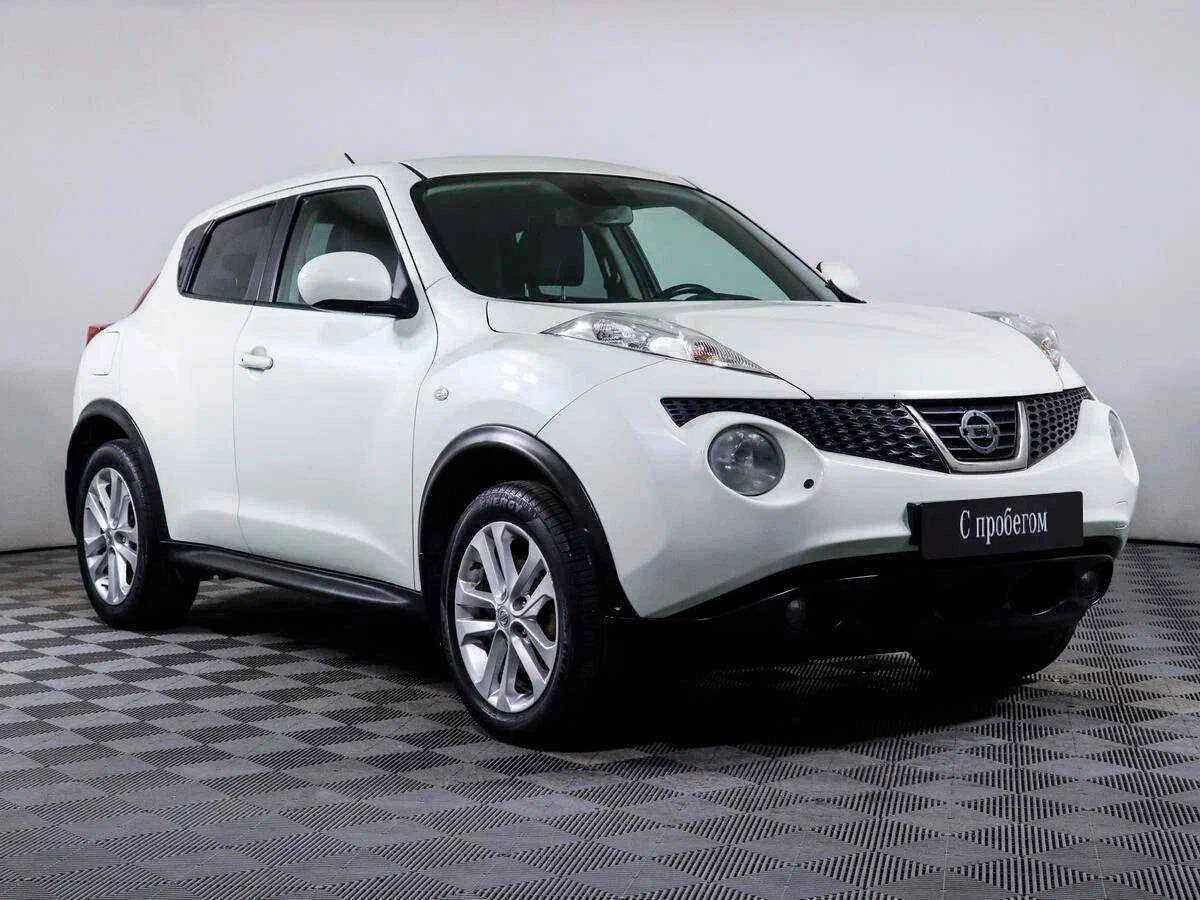 Nissan Juke, Белый, 2011, Вариатор, 190 л.с., цена от 440 500 руб.