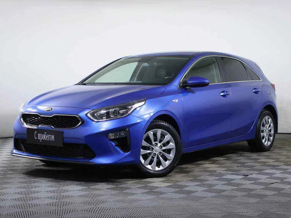 KIA Ceed, Синий, 2018, Робот, 140 л.с., цена от 1 099 000 руб.