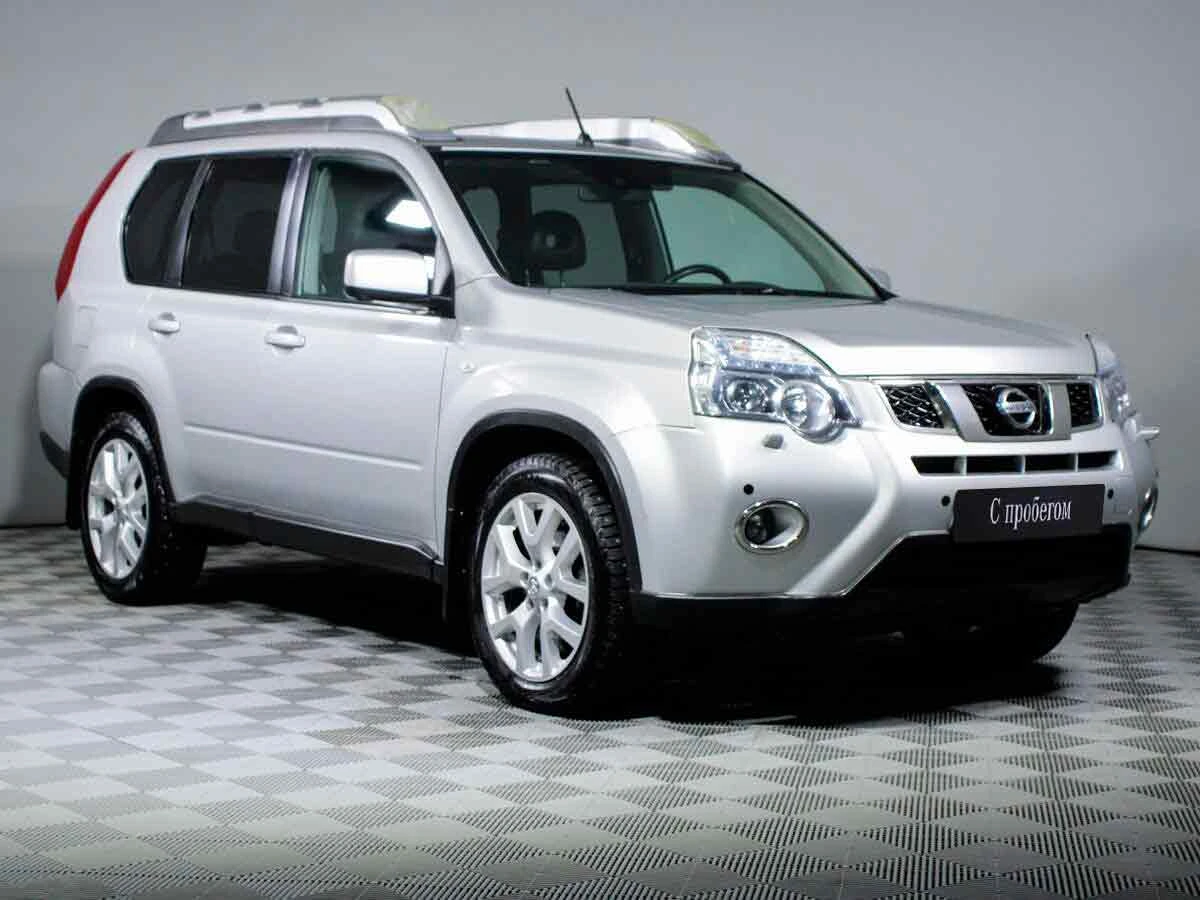 NISSAN X-TRAIL, Серебряный, 2014, Вариатор, 141 л.с., цена от 1 016 000 руб.