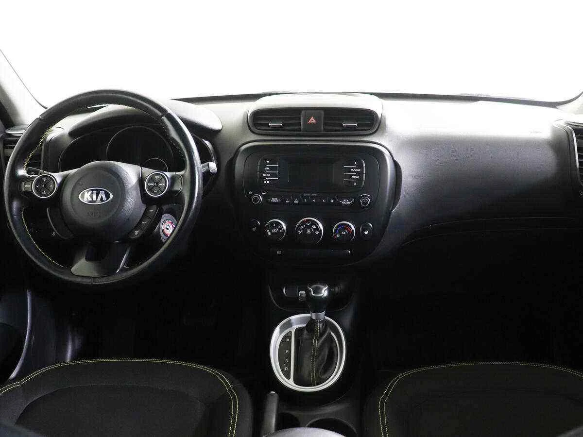 KIA Soul, Белый, 2015, Автоматическая, 132 л.с., цена от 825 000 руб.