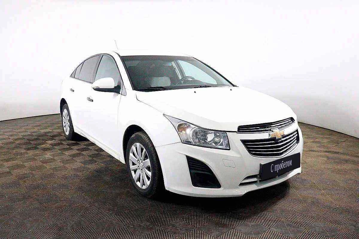 Chevrolet Cruze, Белый, 2014, Автоматическая, 109 л.с., цена от 590 550 руб.