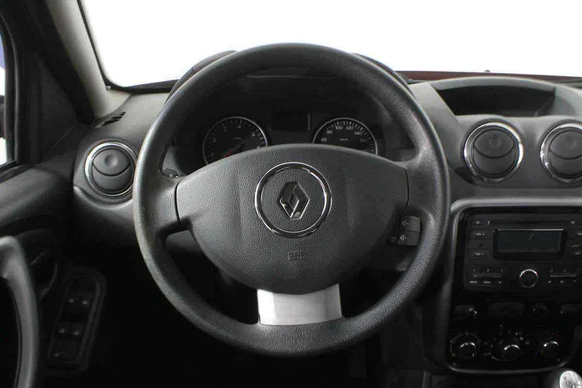 Renault Duster, Красный, 2013, Механическая, 135 л.с., цена от 561 000 руб.