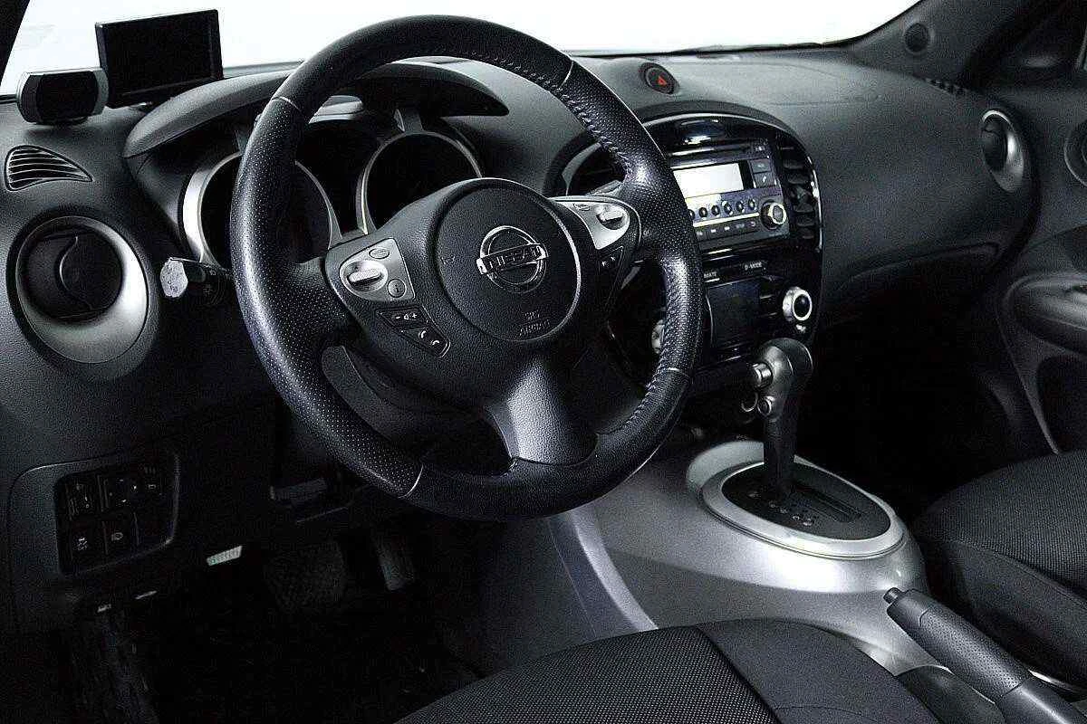 Nissan Juke, Коричневый, 2013, Вариатор, 117 л.с., цена от 577 000 руб.