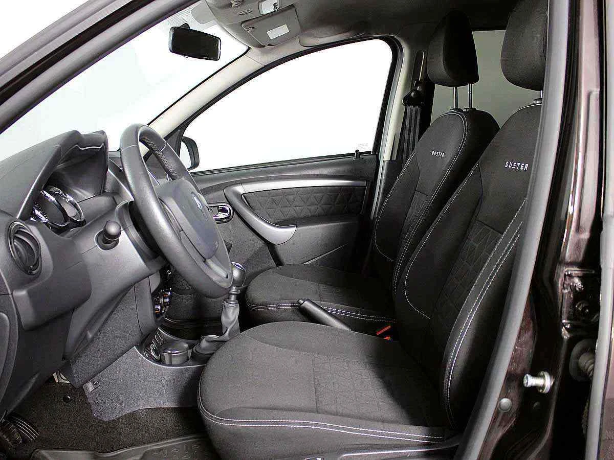 Renault Duster, Коричневый, 2017, Механическая, 109 л.с., цена от 935 000 руб.