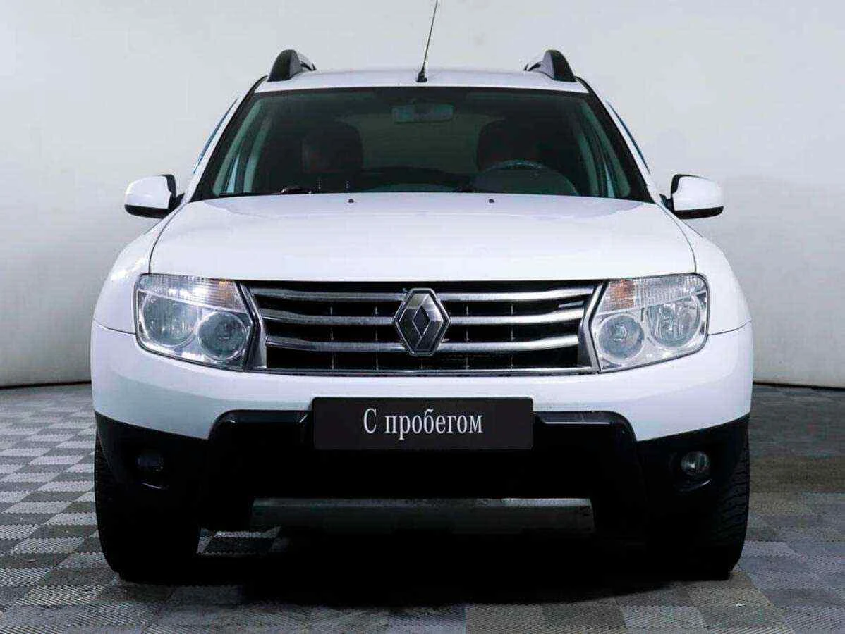 Renault Duster, Белый, 2014, Автоматическая, 135 л.с., цена от 600 000 руб.