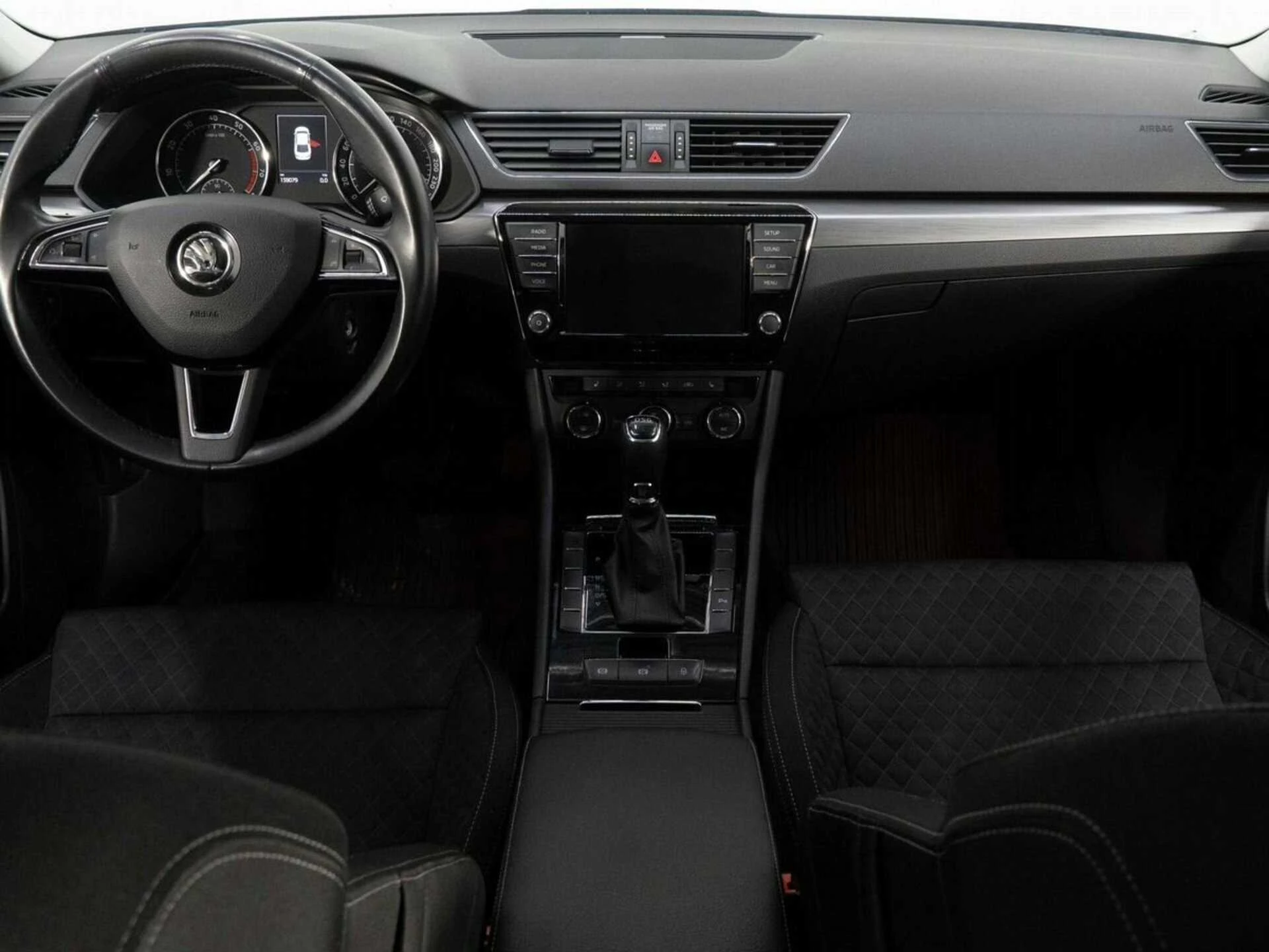 SKODA SUPERB, Черный, 2017, Робот, 180 л.с., цена от 1 123 200 руб.