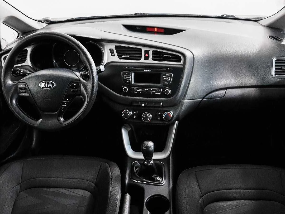 KIA CEED, Коричневый, 2012, Механическая, 129 л.с., цена от 560 000 руб.
