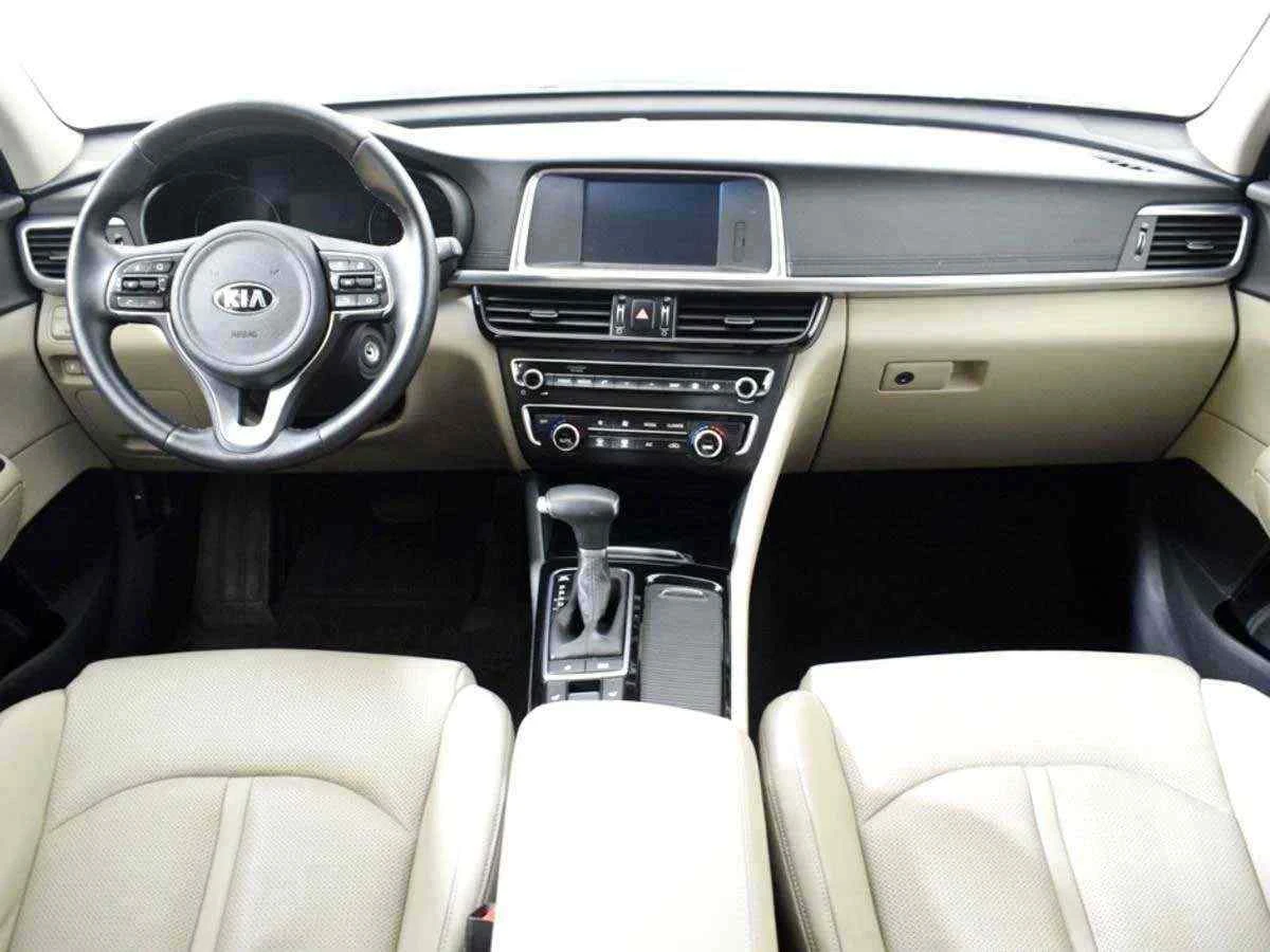 KIA Optima, Белый, 2018, Автоматическая, 150 л.с., цена от 1 370 000 руб.