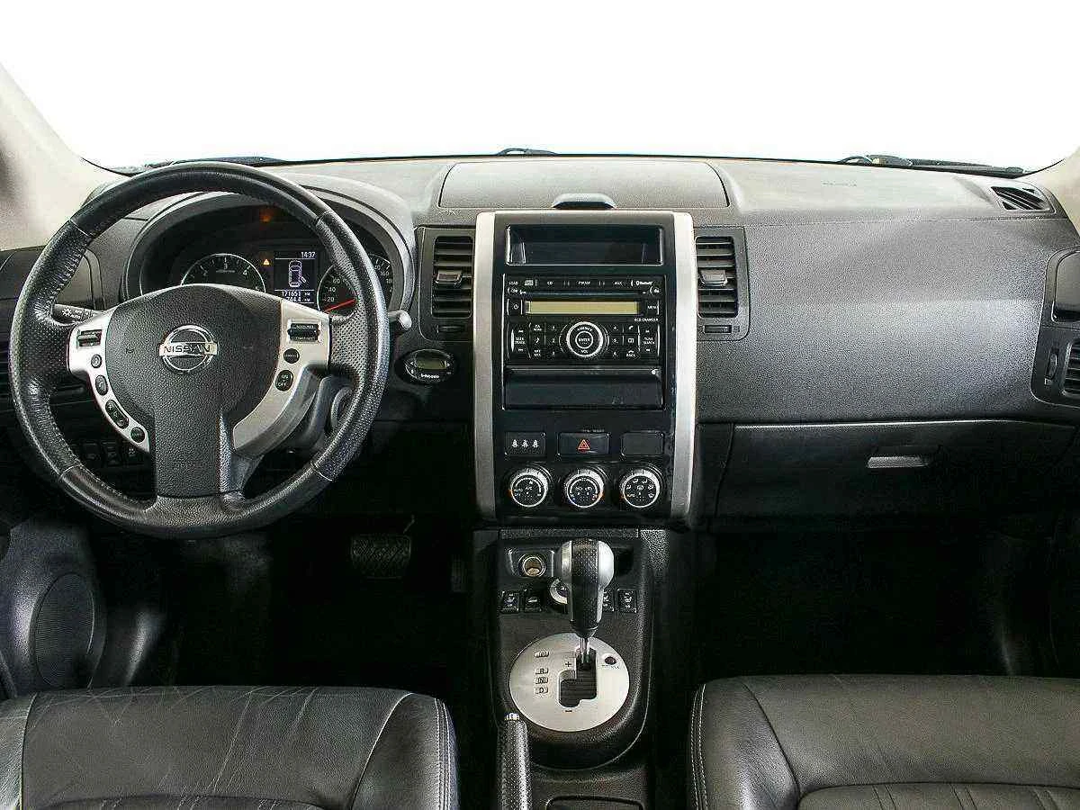 Nissan X-Trail, Черный, 2011, Вариатор, 150 л.с., цена от 625 000 руб.