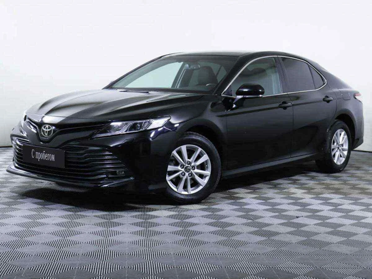 Toyota Camry, Черный, 2018, Автоматическая, 181 л.с., цена от 2 270 000 руб.