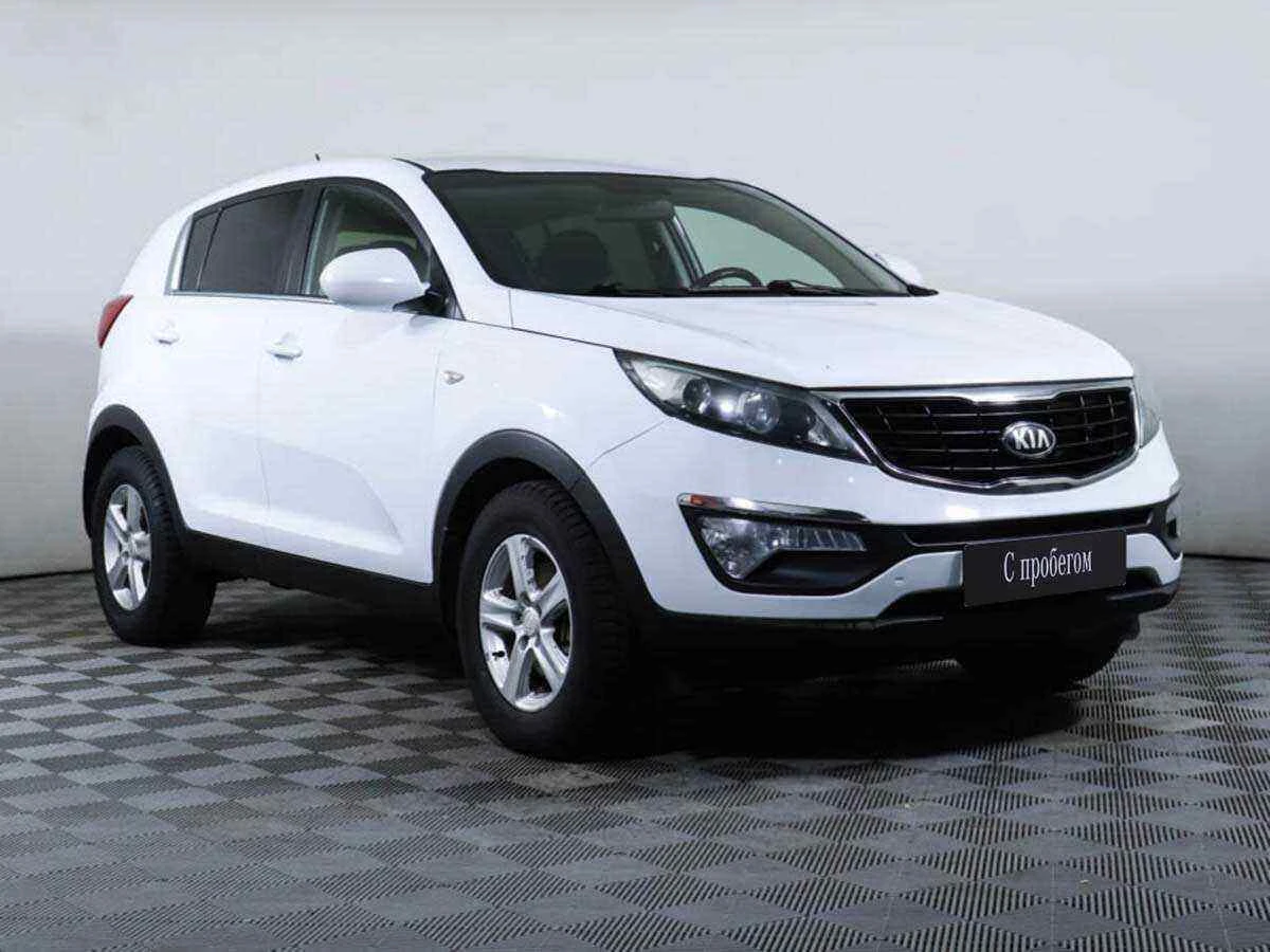 KIA Sportage, Белый, 2015, Автоматическая, 150 л.с., цена от 950 000 руб.