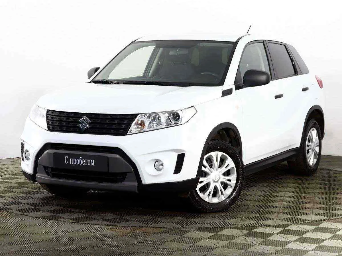Suzuki Vitara, Белый, 2017, Механическая, 117 л.с., цена от 1 105 000 руб.