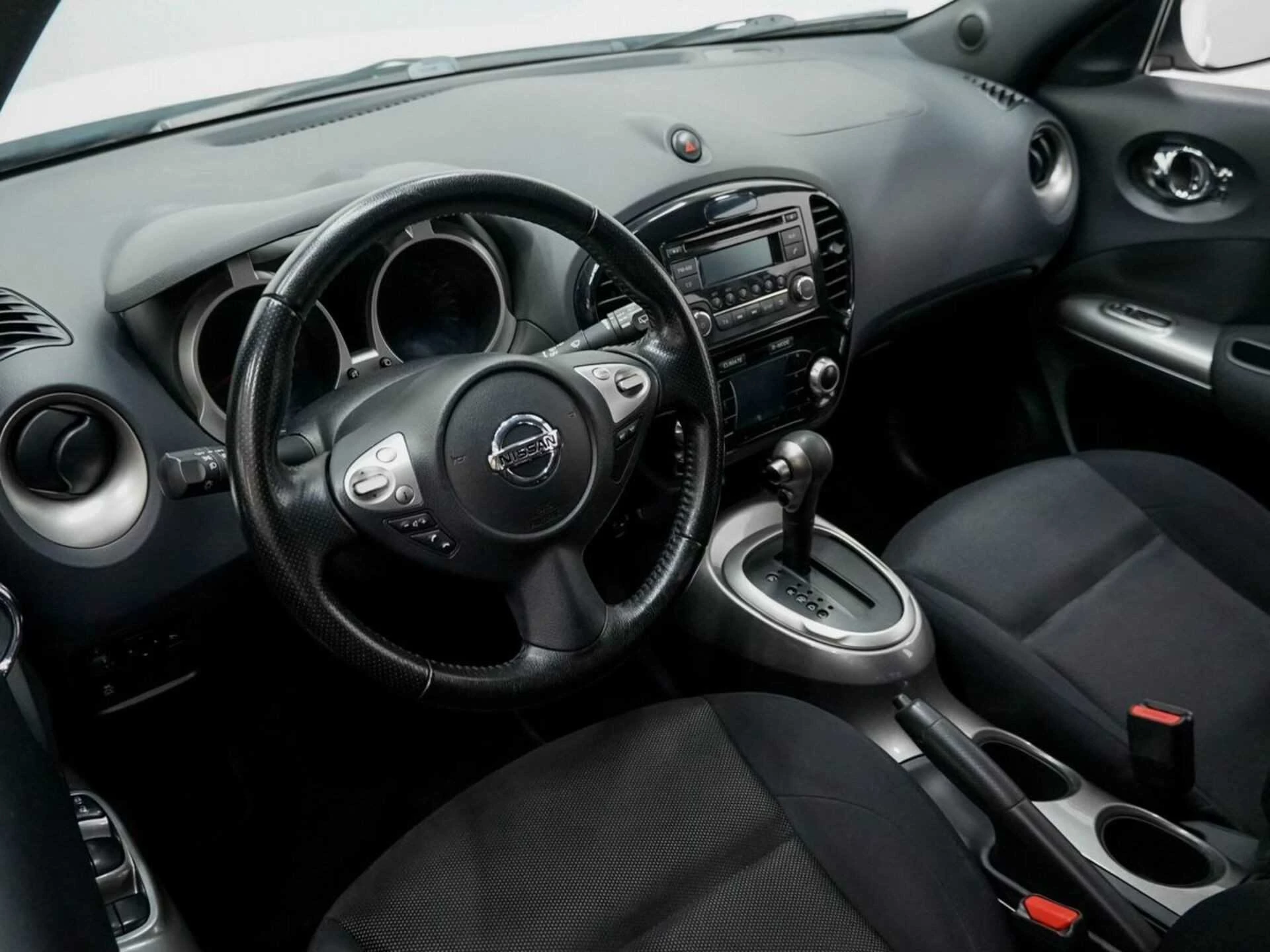 NISSAN JUKE, Белый, 2014, Вариатор, 117 л.с., цена от 780 800 руб.