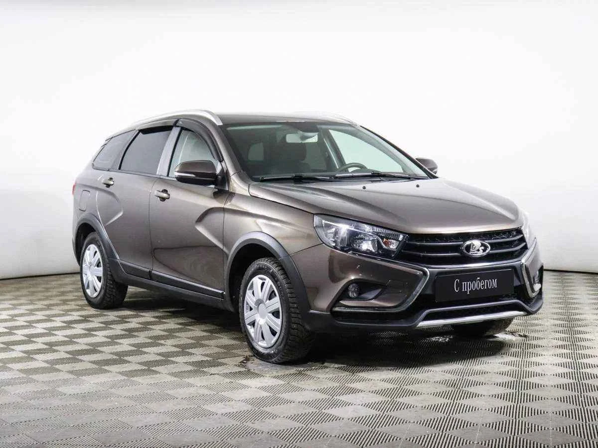 LADA Vesta SW Cross, Коричневый, 2020, Механическая, 122 л.с., цена от 871 000 руб.