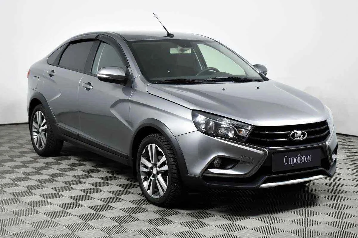 LADA Vesta SW Cross, Серый, 2018, Механическая, 122 л.с., цена от 594 000 руб.