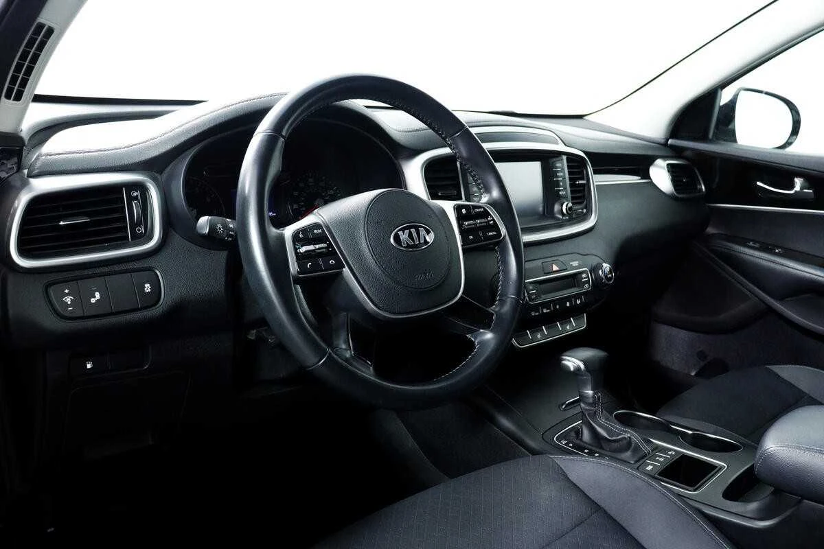 KIA SORENTO, Белый, 2019, Автоматическая, 188 л.с., цена от 1 808 000 руб.