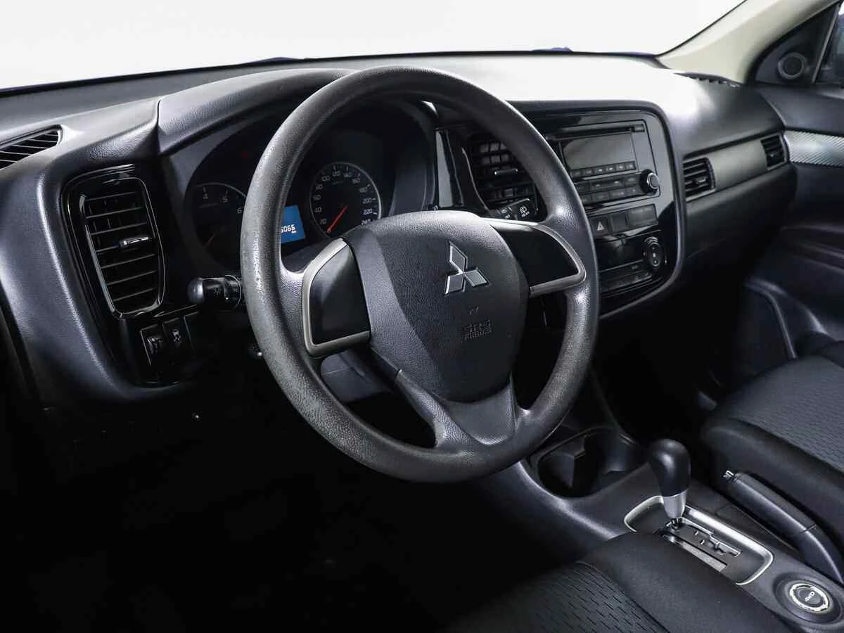 Mitsubishi Outlander, Серый, 2012, Вариатор, 167 л.с., цена от 857 000 руб.