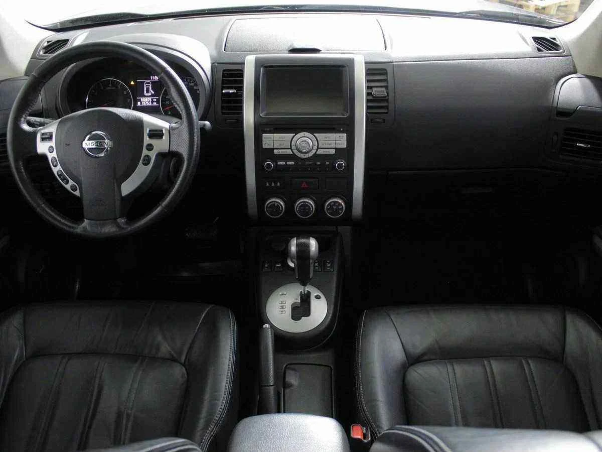 Nissan X-Trail, Серый, 2012, Вариатор, 169 л.с., цена от 750 000 руб.