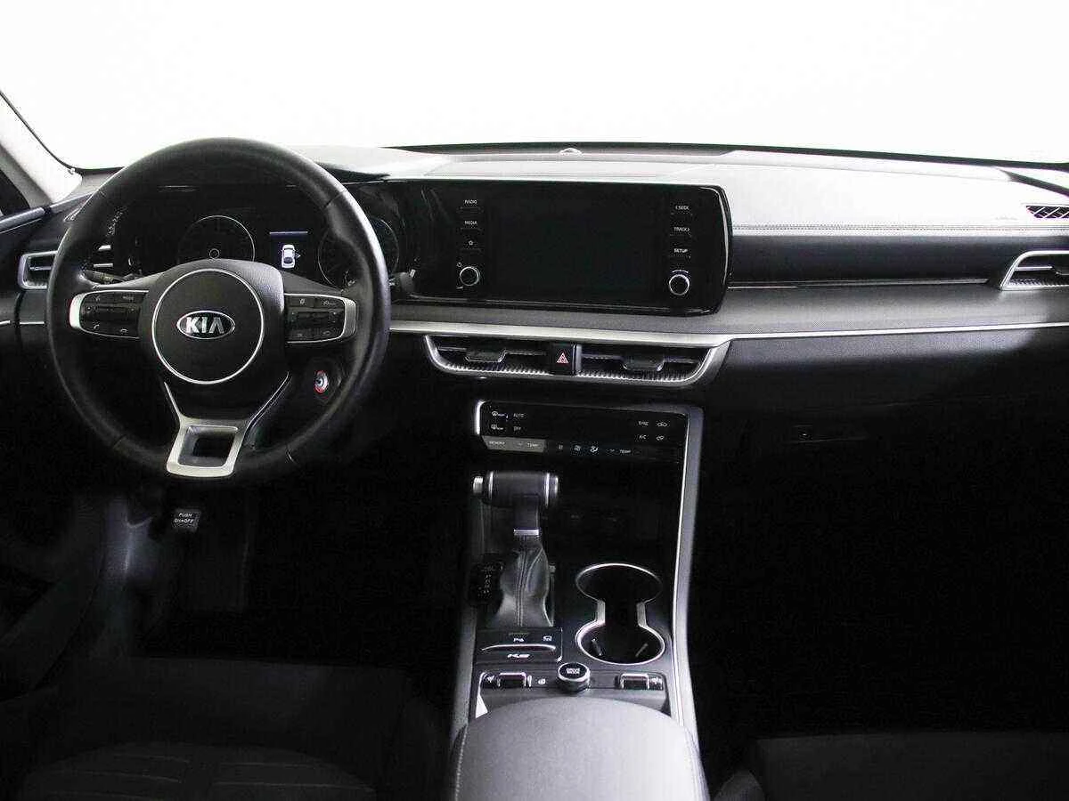 KIA K5, Белый, 2021, Автоматическая, 150 л.с., цена от 2 288 000 руб.