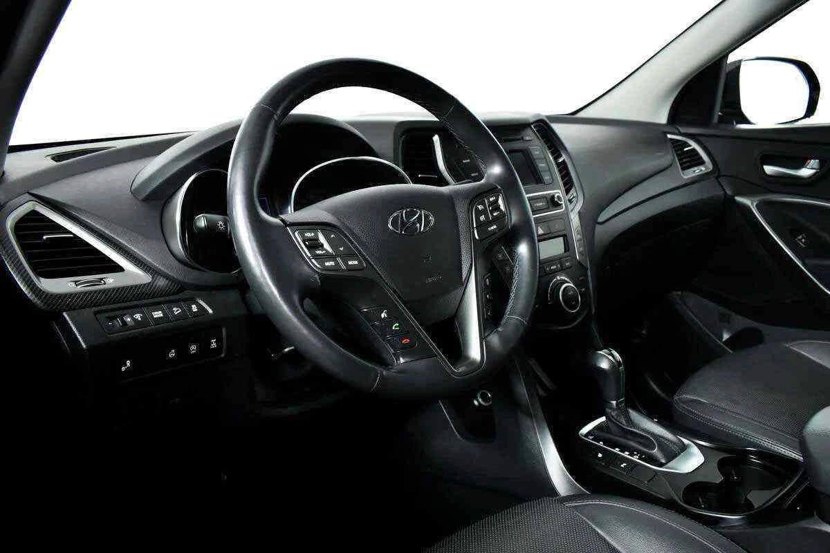 Hyundai Santa Fe, Черный, 2018, Автоматическая, 200 л.с., цена от 1 527 000 руб.