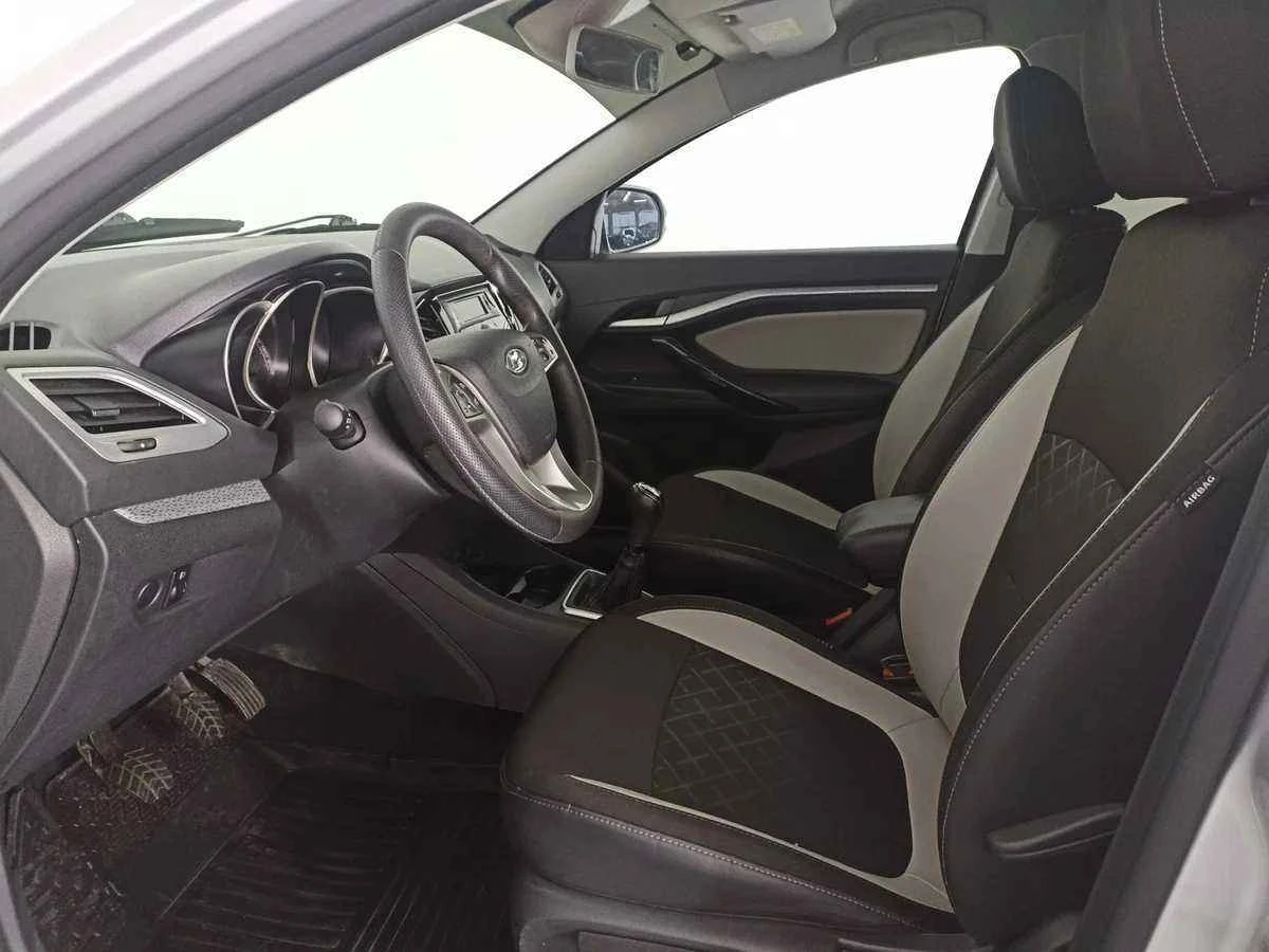 LADA Vesta SW Cross, Серебряный, 2019, Механическая, 106 л.с., цена от 784 000 руб.