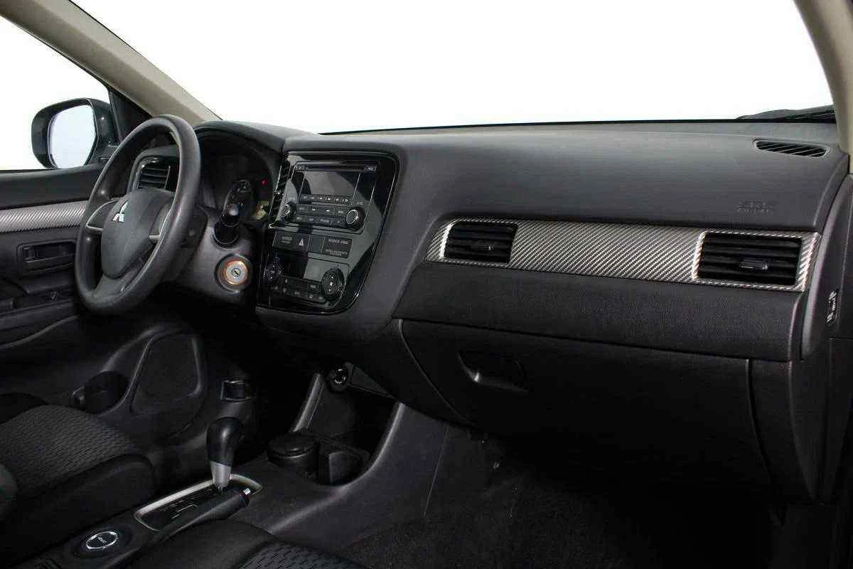 Mitsubishi Outlander, Белый, 2012, Вариатор, 146 л.с., цена от 803 000 руб.