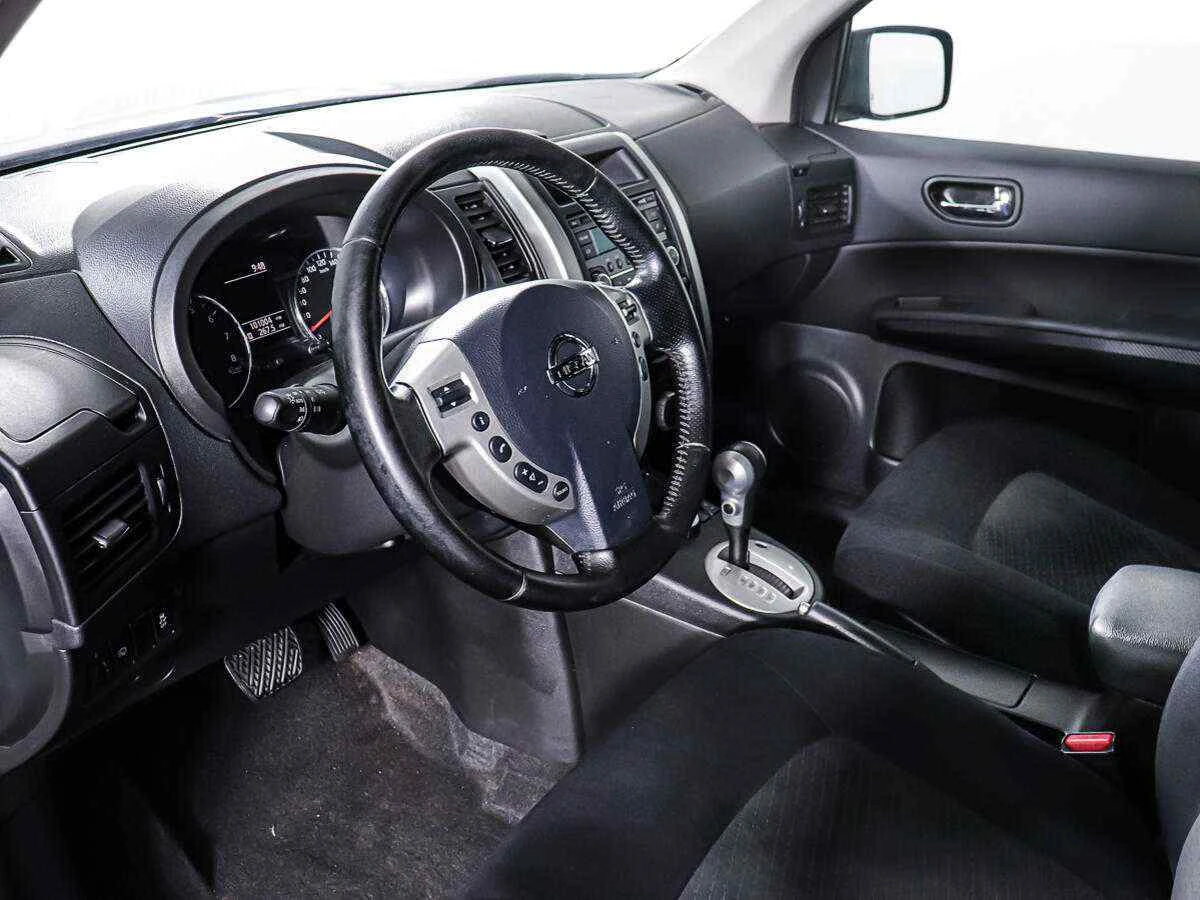 Nissan X-Trail, Черный, 2013, Вариатор, 141 л.с., цена от 840 000 руб.
