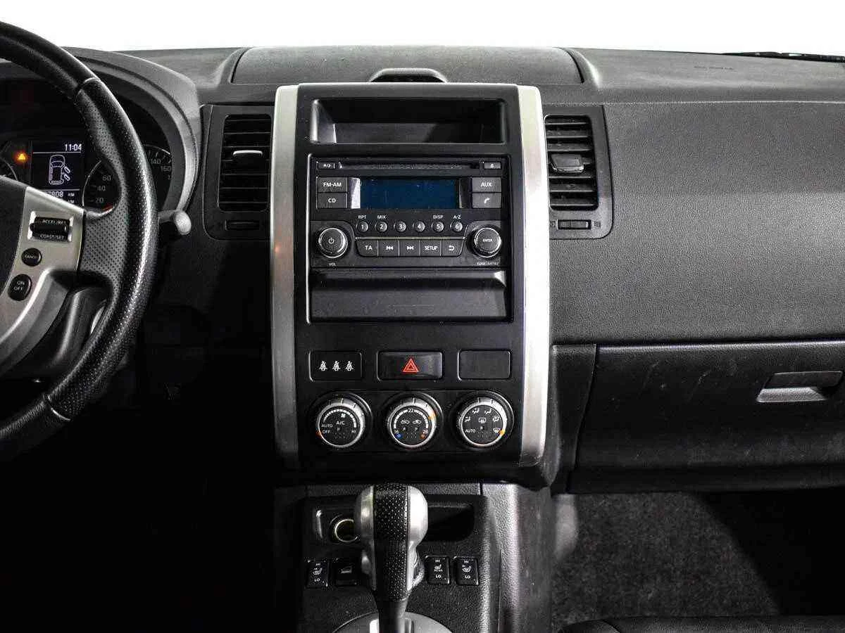 Nissan X-Trail, Серебряный, 2014, Вариатор, 141 л.с., цена от 925 000 руб.