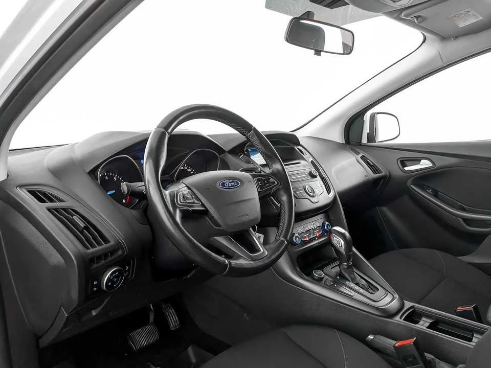 FORD FOCUS, Белый, 2018, Робот, 105 л.с., цена от 992 000 руб.