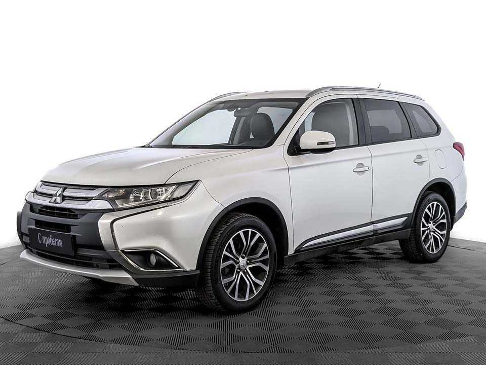 MITSUBISHI OUTLANDER, Белый, 2018, Вариатор, 146 л.с., цена от 1 320 000 руб.