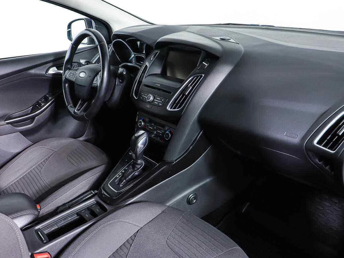 Ford Focus, Синий, 2018, Робот, 105 л.с., цена от 887 000 руб.