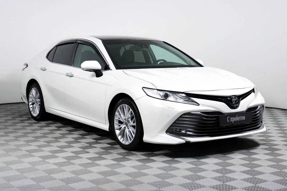 TOYOTA CAMRY, Белый, 2019, Автоматическая, 249 л.с., цена от 2 392 000 руб.
