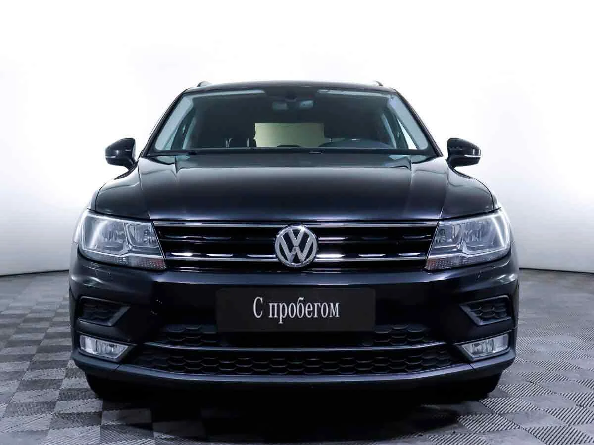 VOLKSWAGEN TIGUAN, Черный, 2017, Робот, 125 л.с., цена от 1 049 600 руб.