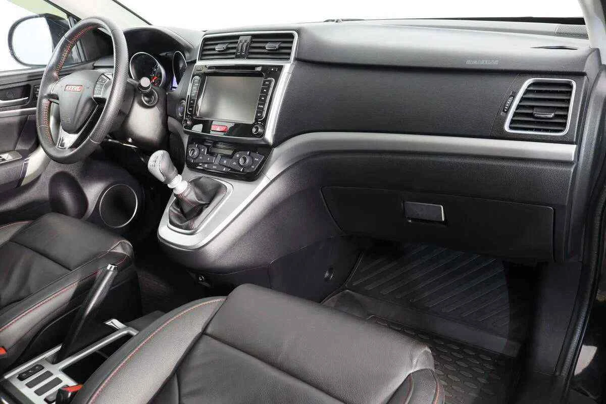 Haval H6, Черный, 2016, Механическая, 143 л.с., цена от 967 000 руб.
