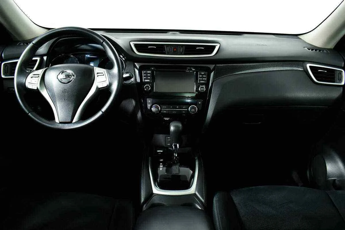 Nissan X-Trail, Серый, 2016, Вариатор, 141 л.с., цена от 1 295 000 руб.