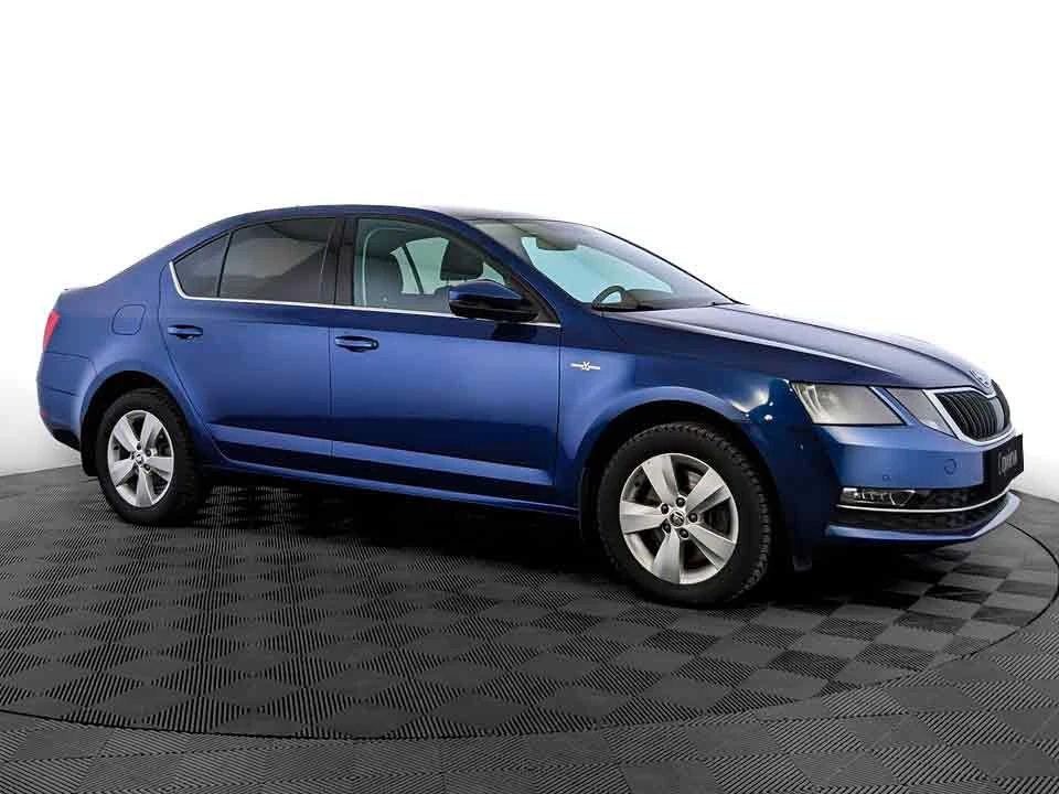 SKODA OCTAVIA, Синий, 2020, Робот, 180 л.с., цена от 2 412 800 руб.