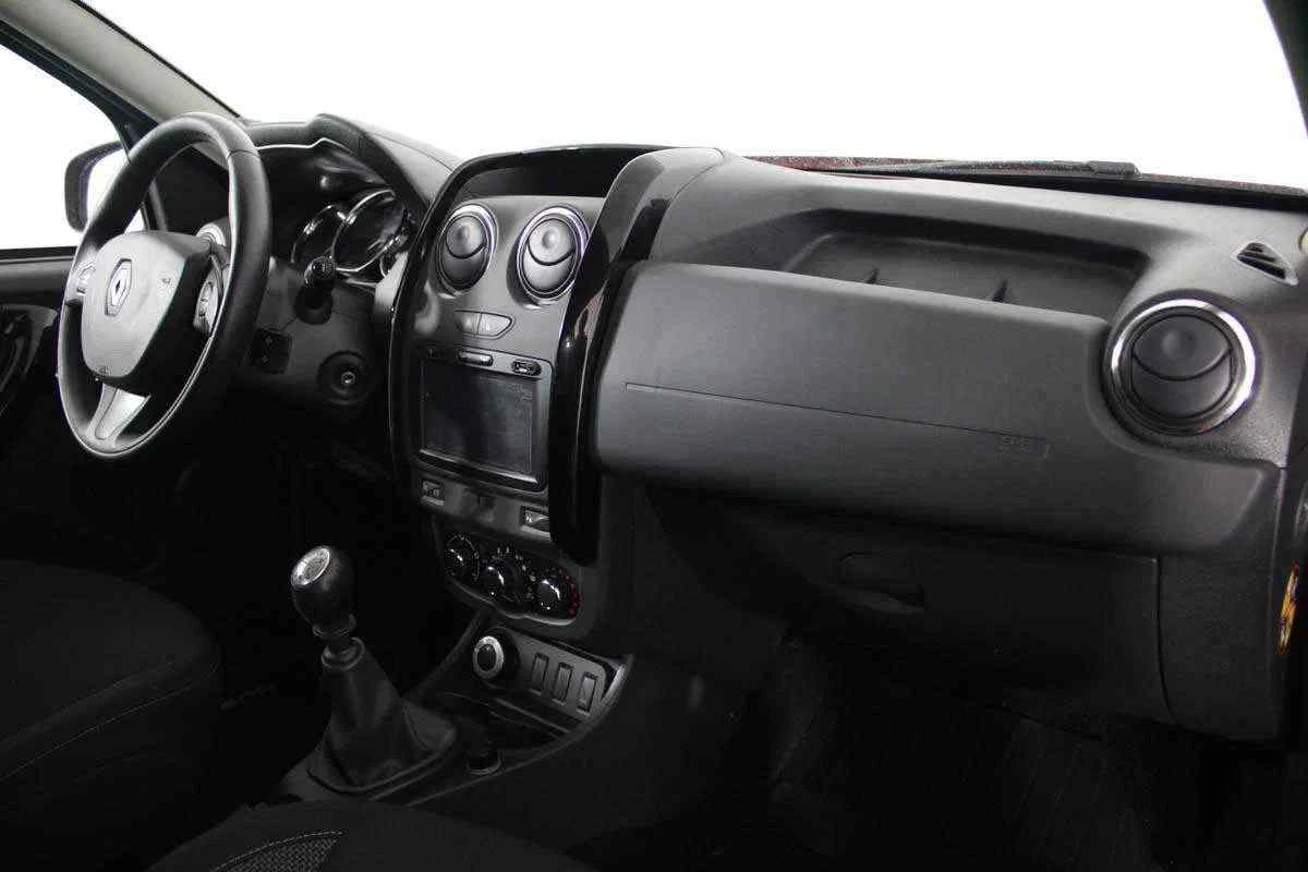 Renault Duster, Оранжевый, 2018, Механическая, 109 л.с., цена от 1 199 000 руб.