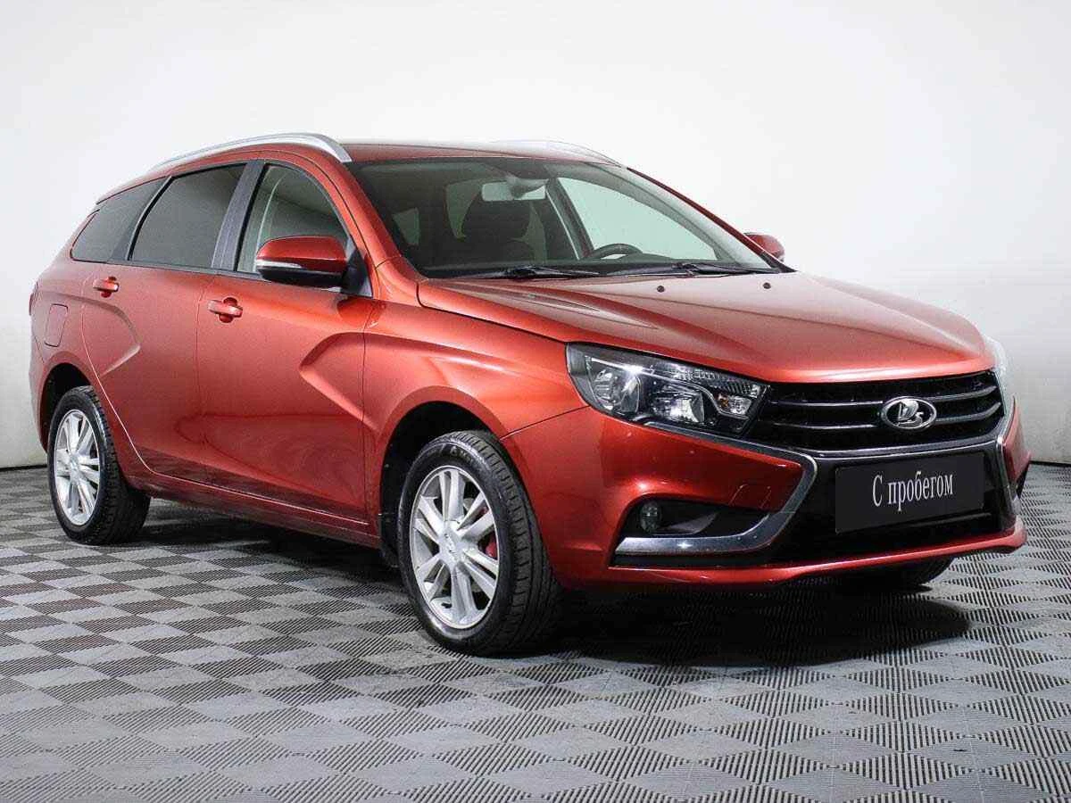 LADA Vesta SW, Красный, 2018, Робот, 122 л.с., цена от 503 000 руб.