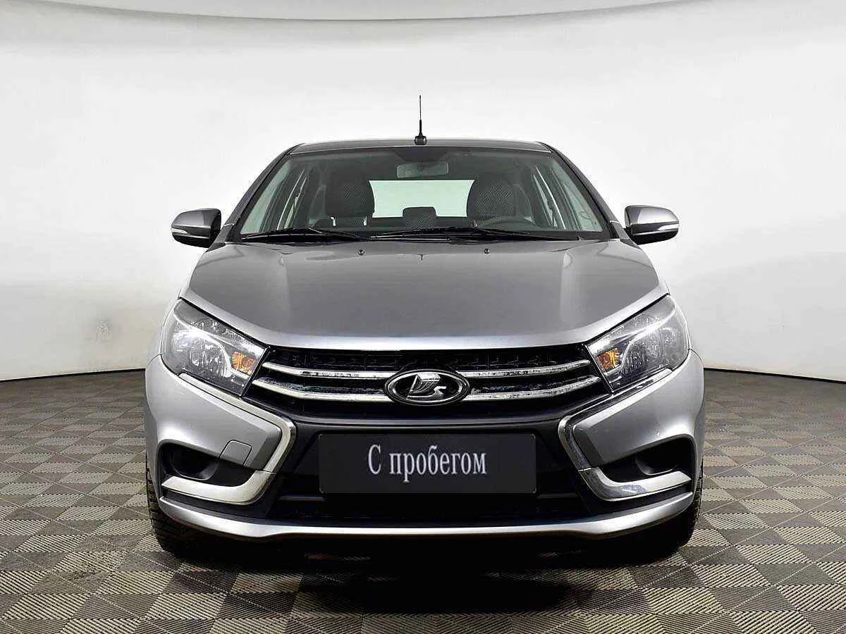 LADA Vesta, Серый, 2018, Механическая, 122 л.с., цена от 447 000 руб.