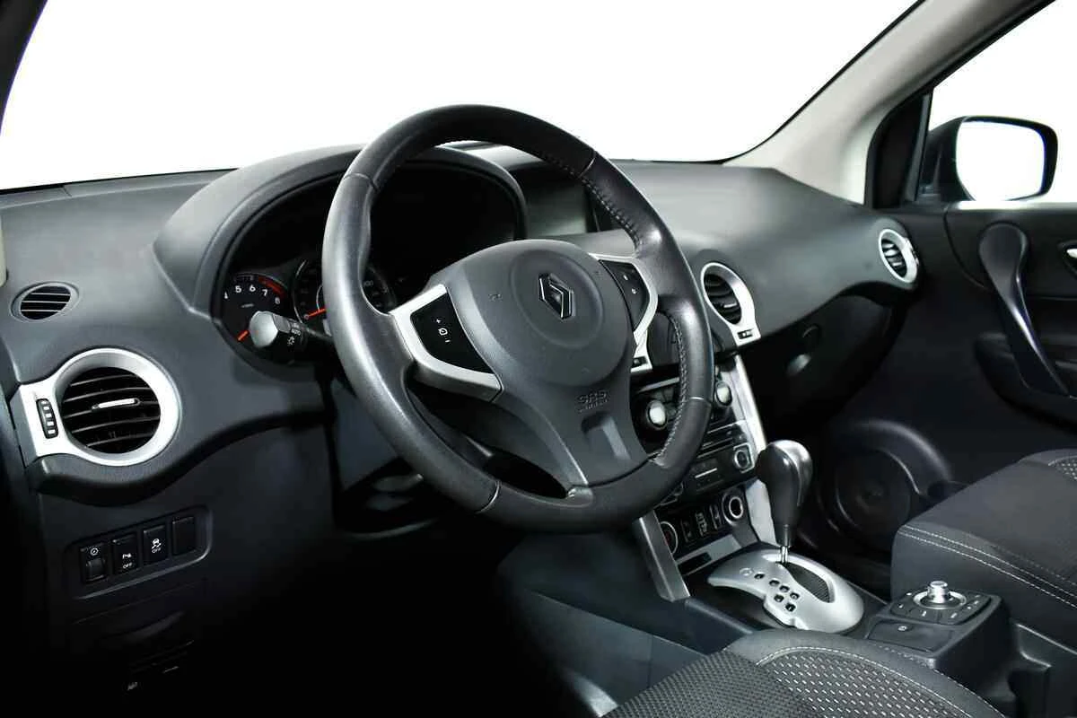 Renault Koleos, Коричневый, 2014, Вариатор, 171 л.с., цена от 758 000 руб.