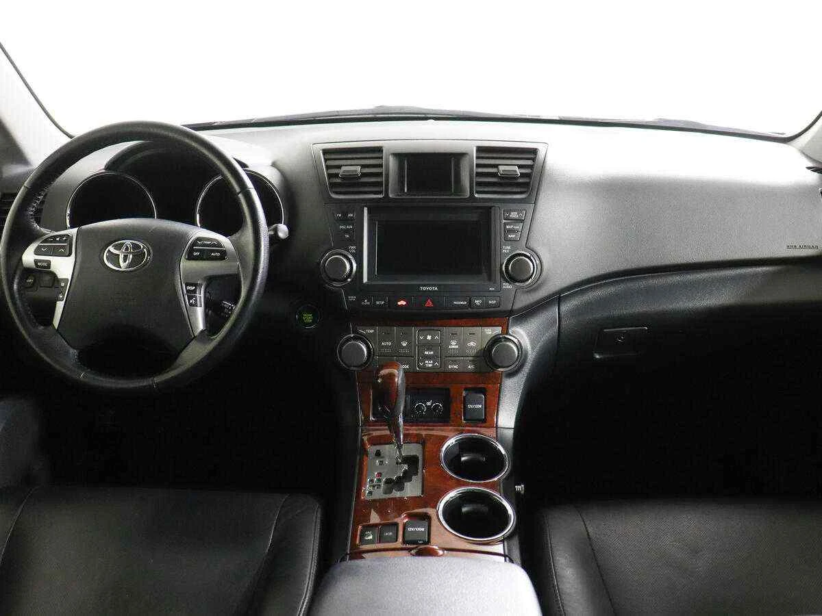Toyota Highlander, Черный, 2012, Автоматическая, 273 л.с., цена от 1 360 000 руб.