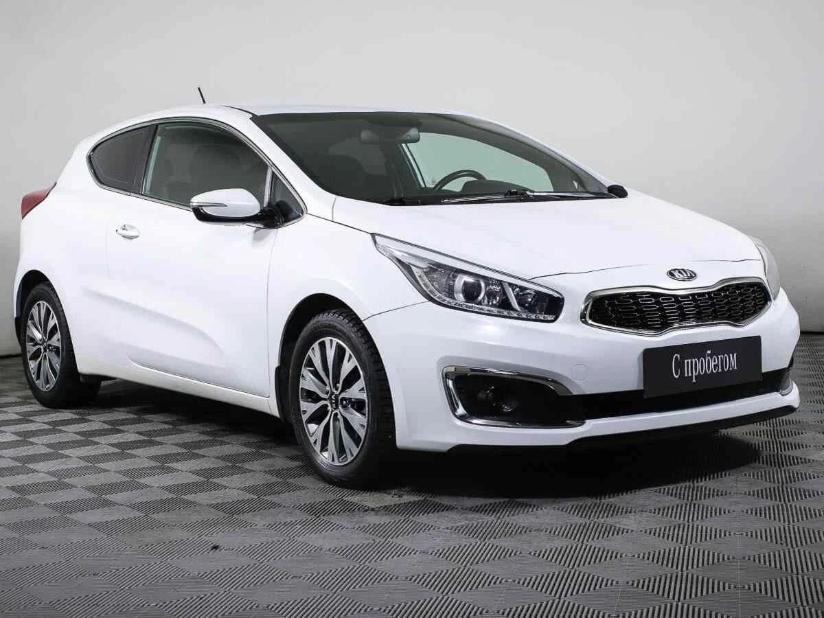 KIA Ceed, Белый, 2016, Автоматическая, 130 л.с., цена от 709 000 руб.