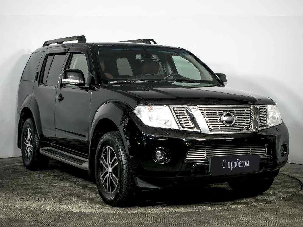 Nissan Pathfinder, Черный, 2011, Механическая, 190 л.с., цена от 977 000 руб.
