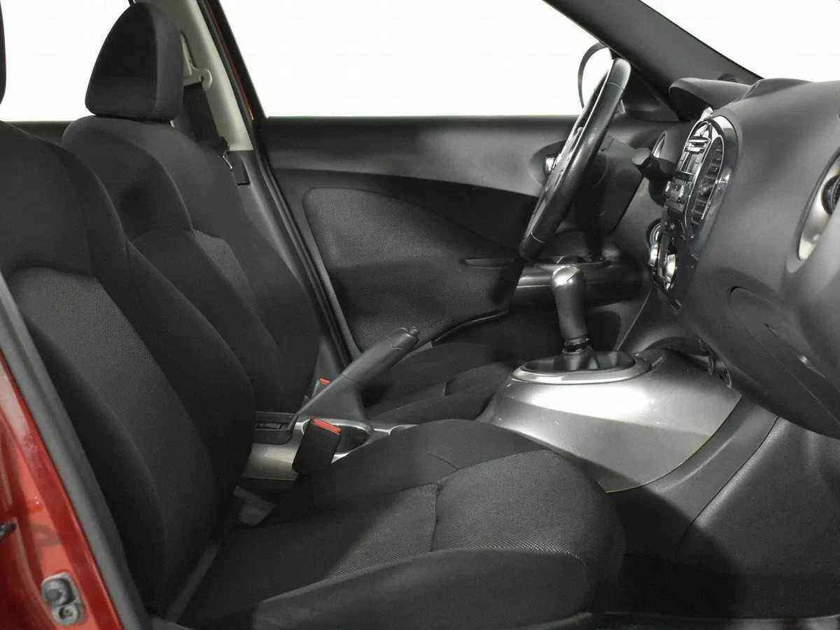 Nissan Juke, Красный, 2012, Механическая, 117 л.с., цена от 521 000 руб.