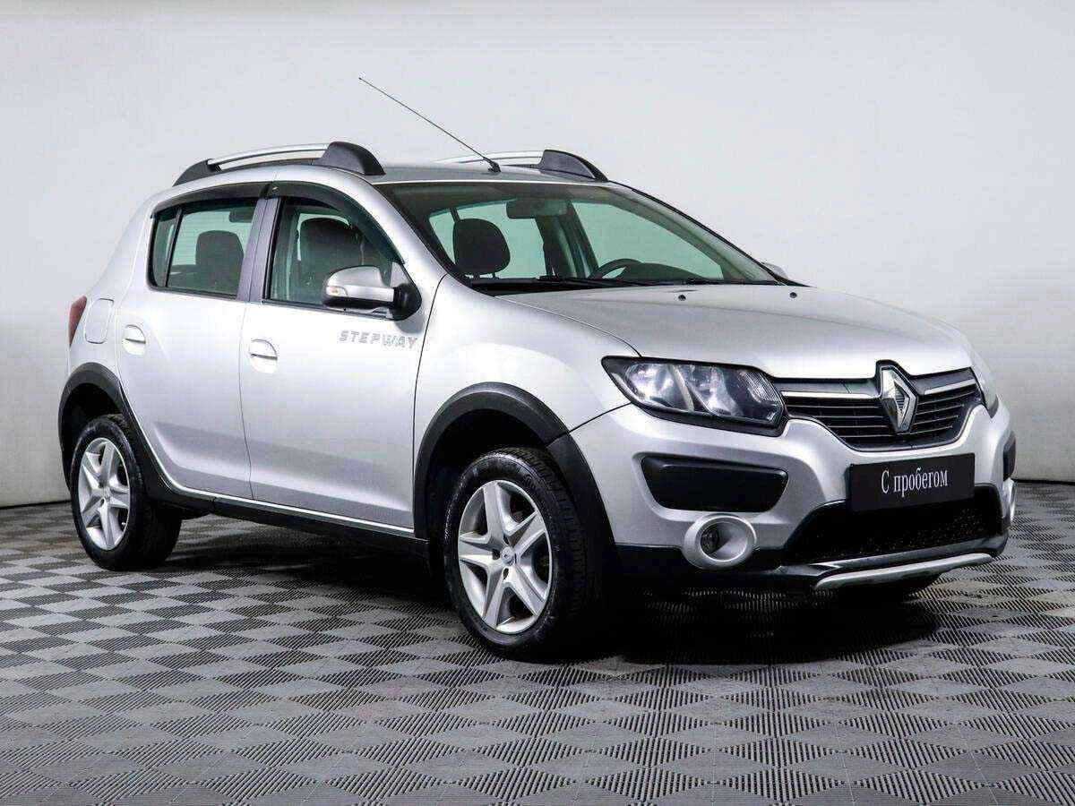 Renault Sandero, Серебряный, 2017, Механическая, 82 л.с., цена от 450 000 руб.
