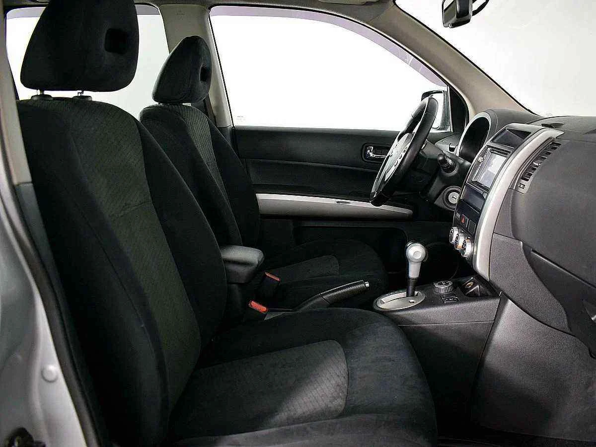 Nissan X-Trail, Серебряный, 2011, Вариатор, 141 л.с., цена от 576 000 руб.