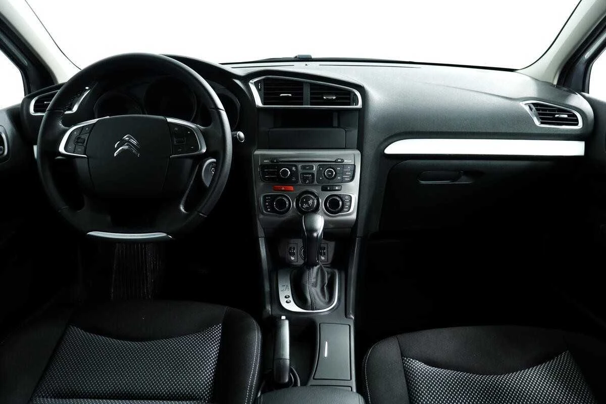 CITROEN C4, Серебряный, 2020, Автоматическая, 115 л.с., цена от 1 203 200 руб.