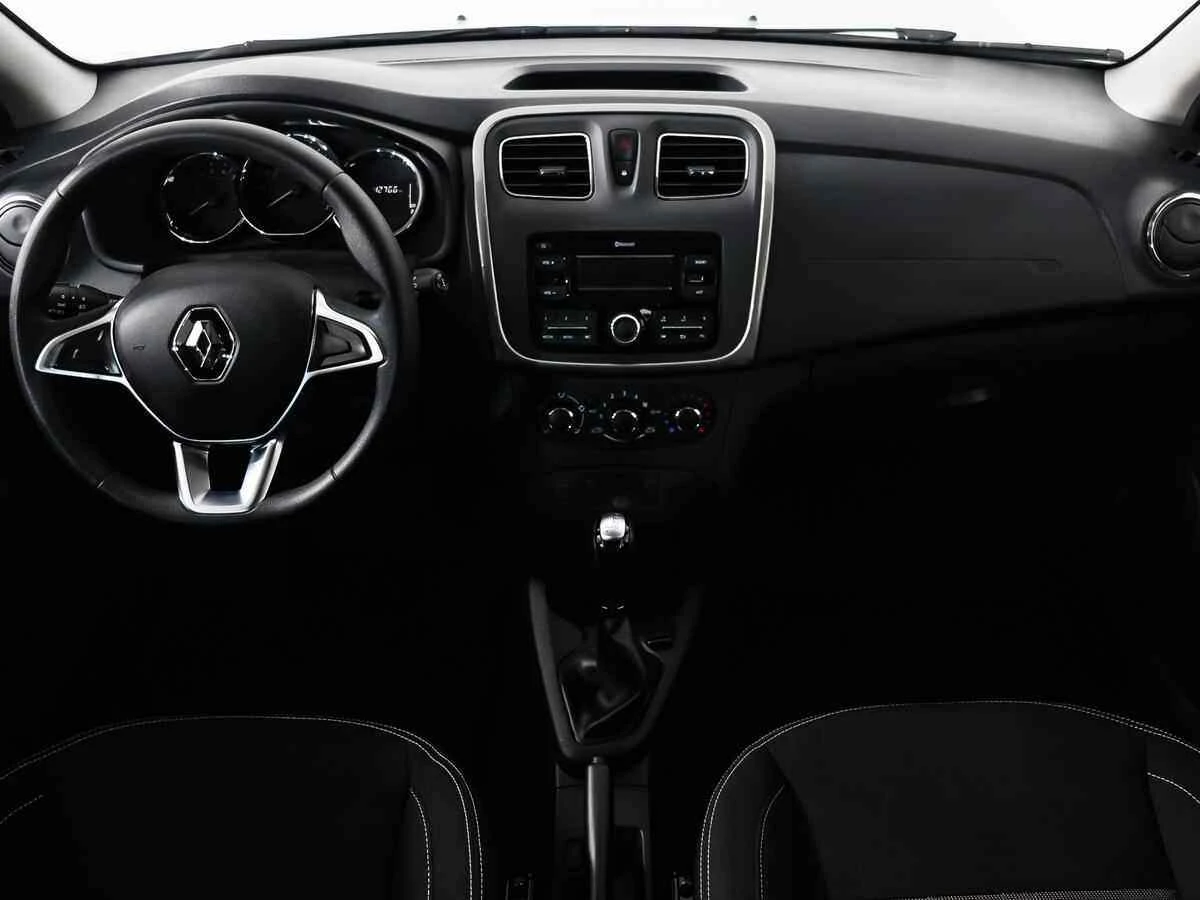 Renault Sandero, Белый, 2021, Автоматическая, 102 л.с., цена от 740 700 руб.