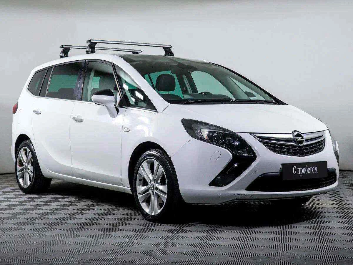 Opel Zafira, Белый, 2013, Автоматическая, 140 л.с., цена от 887 200 руб.